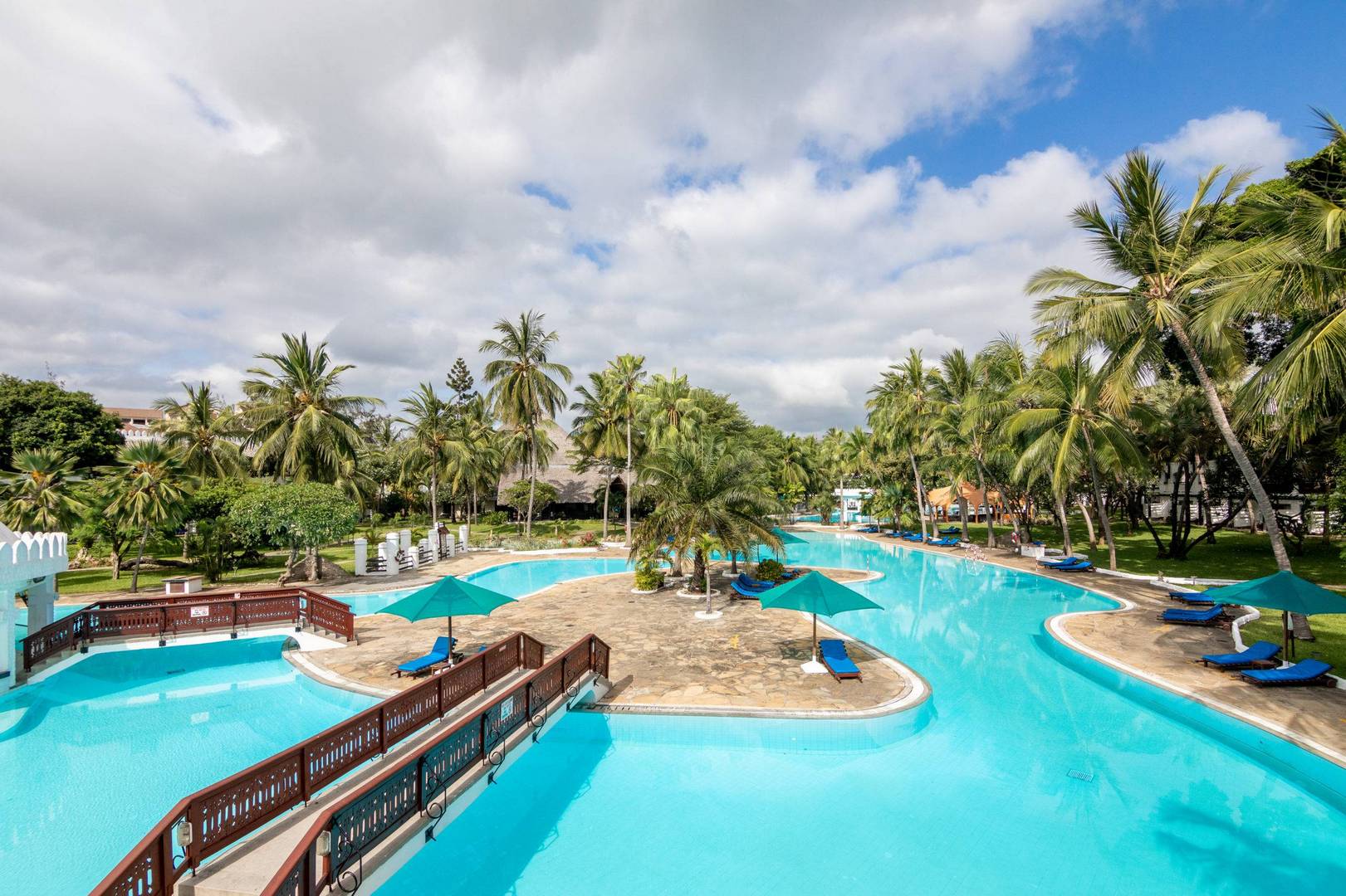 Southern Palms Beach Resort, Diani Beach